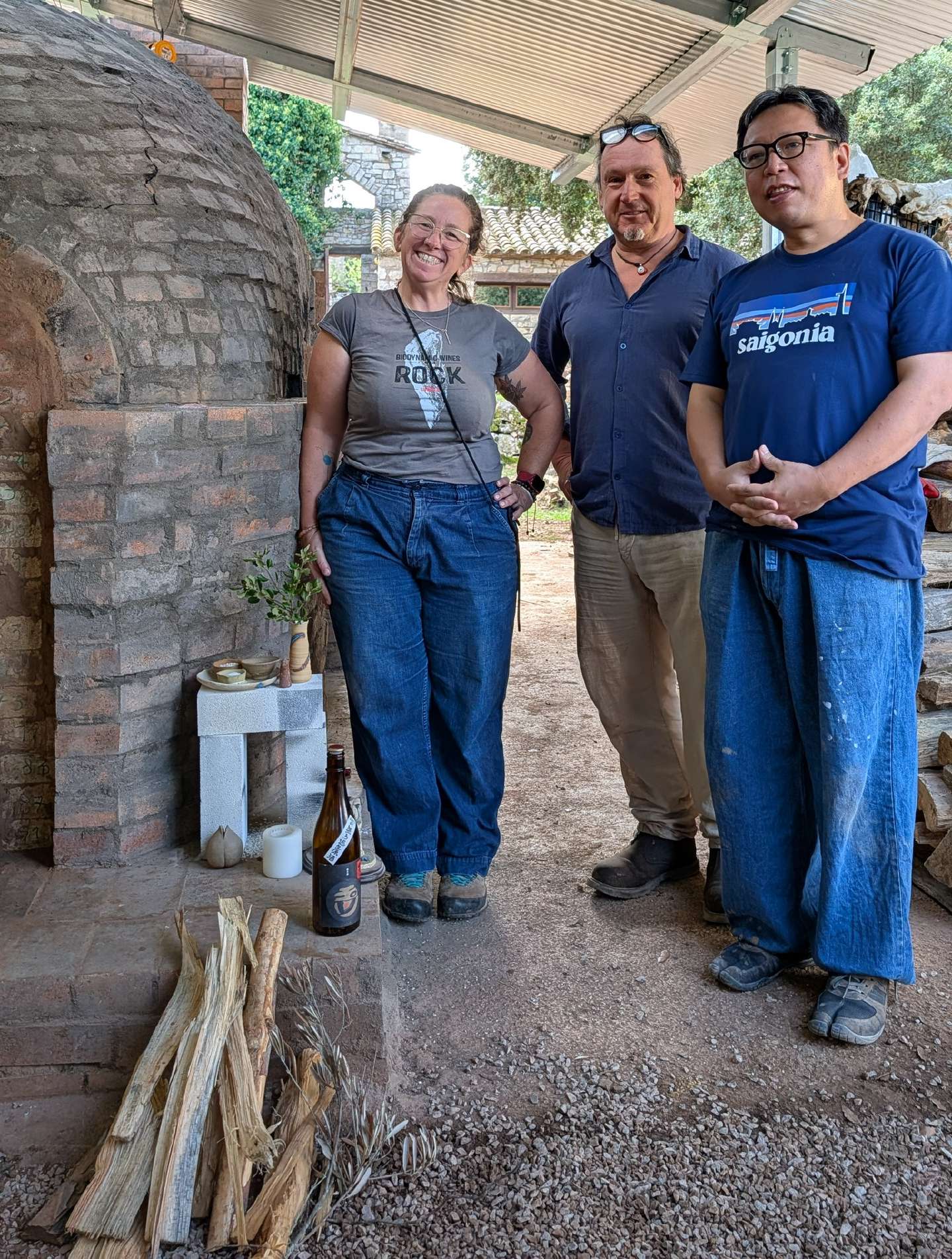 Magali Kivatinetz, Frank Richter and Taiga Mori in front of Kujiragama